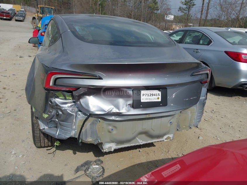 Tesla Model 3 2025 — миниатюра 6