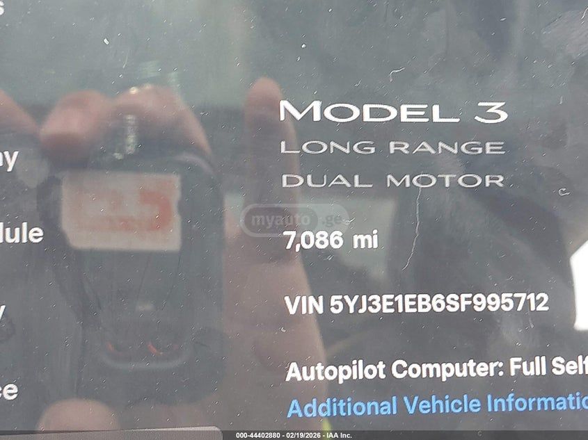Tesla Model 3 2025 — миниатюра 7