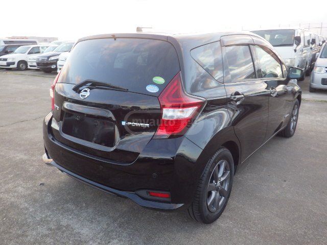 Nissan Note - фото 2