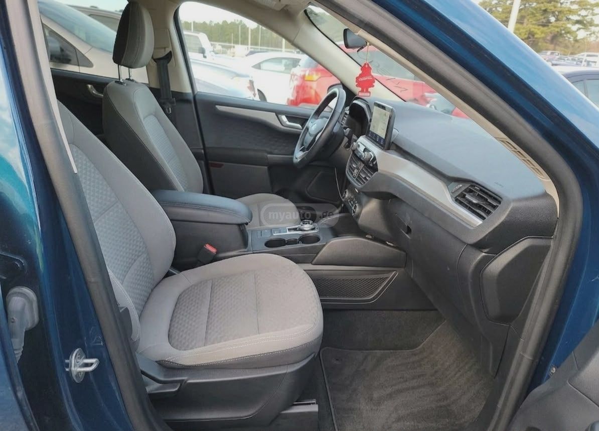 Ford Escape - фото 5