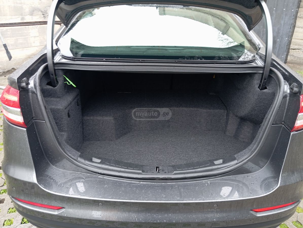 Ford Fusion - фото 15