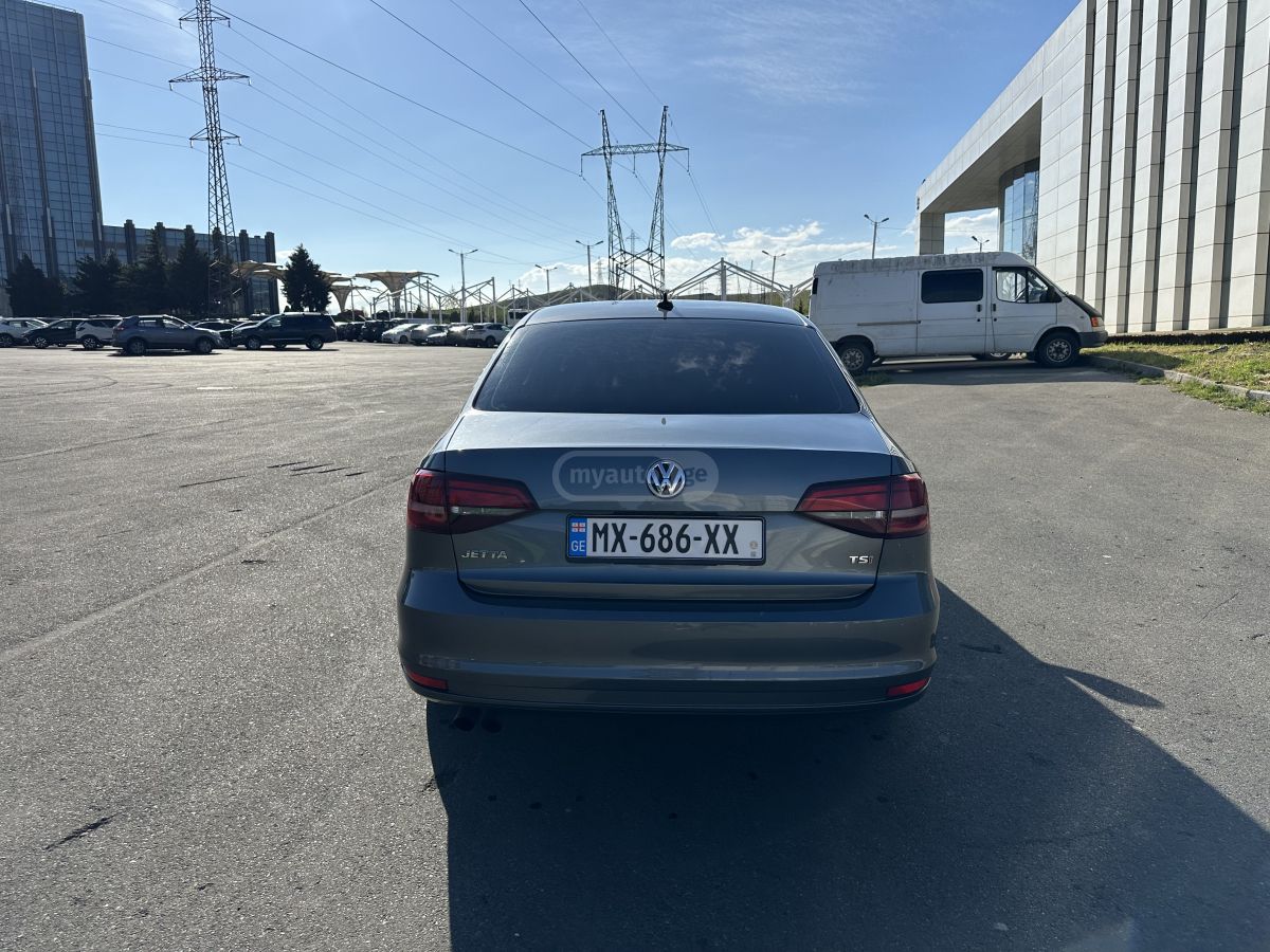 Volkswagen Jetta - фото 8