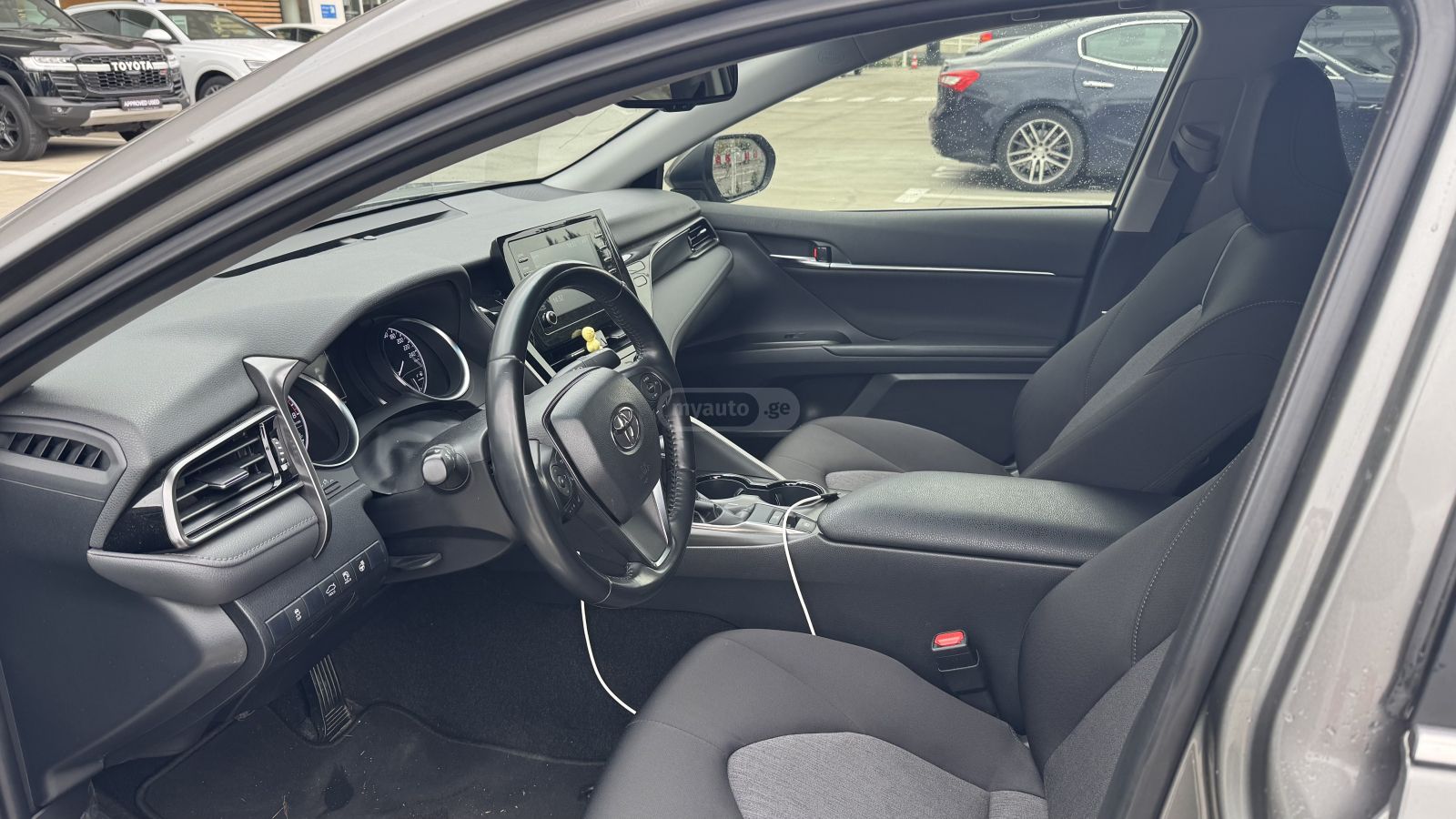 Toyota Camry - фото 8