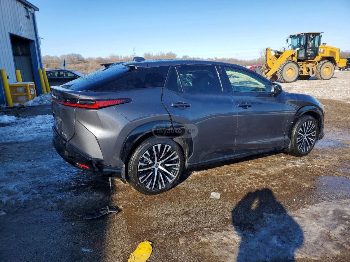 Lexus RZ 450e Premium 4dr All-Wheel Drive Au 2023 — миниатюра 3