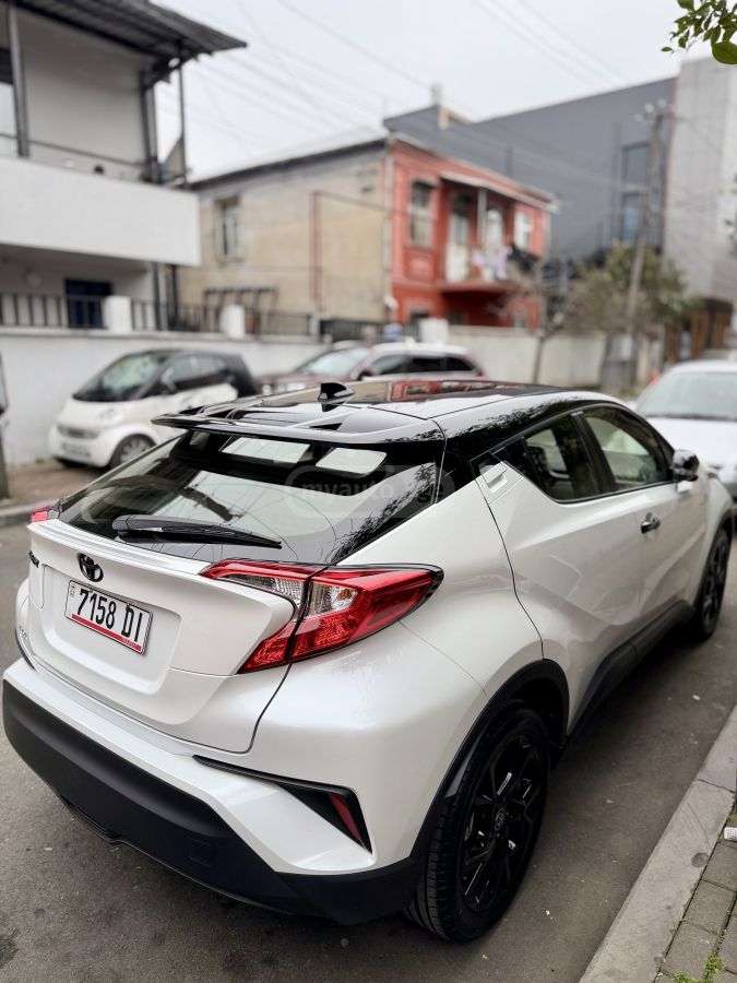 Toyota Nightshade 4dr Front-Wheel Dri — миниатюра 11