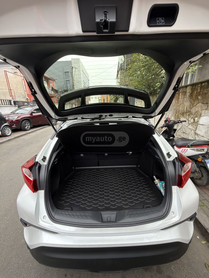 Toyota Nightshade 4dr Front-Wheel Dri — миниатюра 14