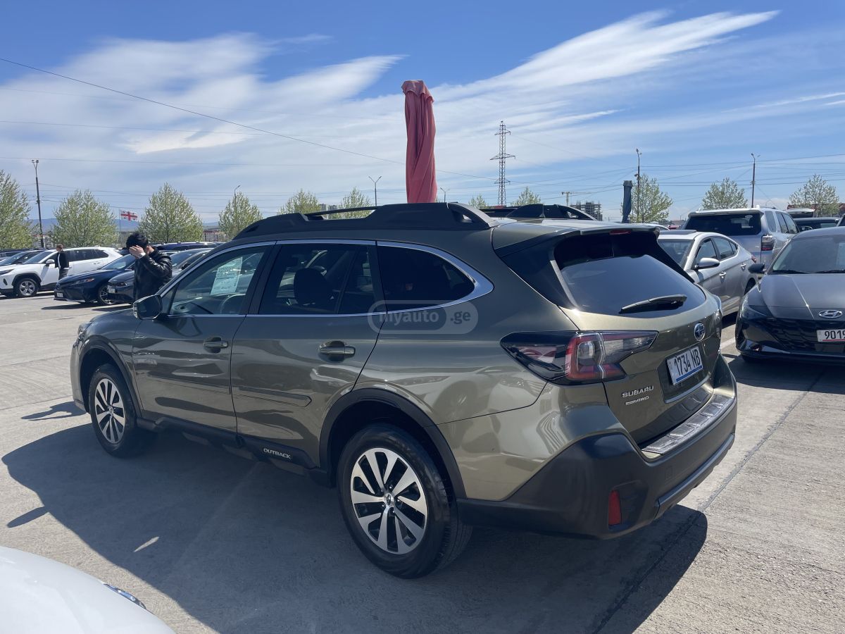 Subaru Outback - фото 3