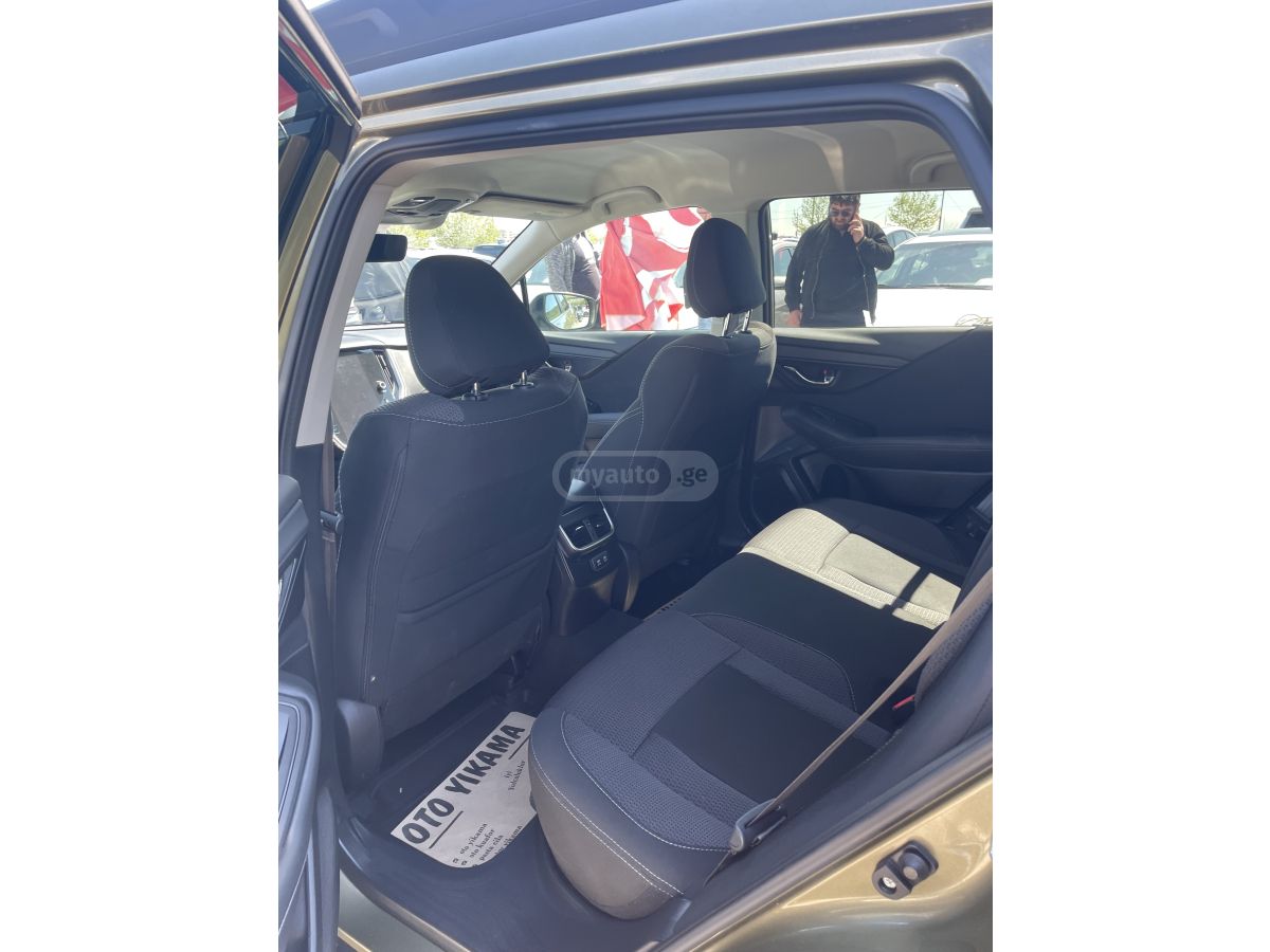 Subaru Outback - фото 6