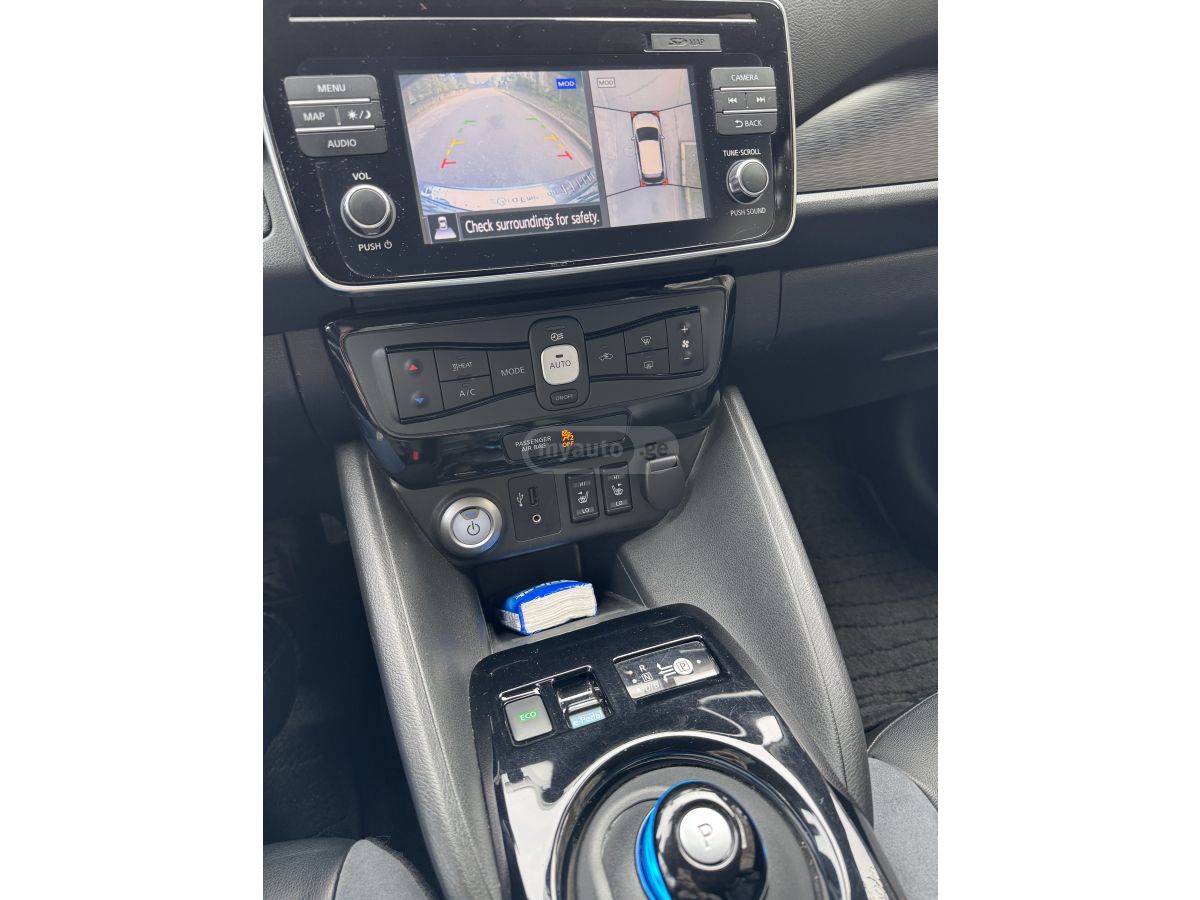 Nissan Leaf - фото 10