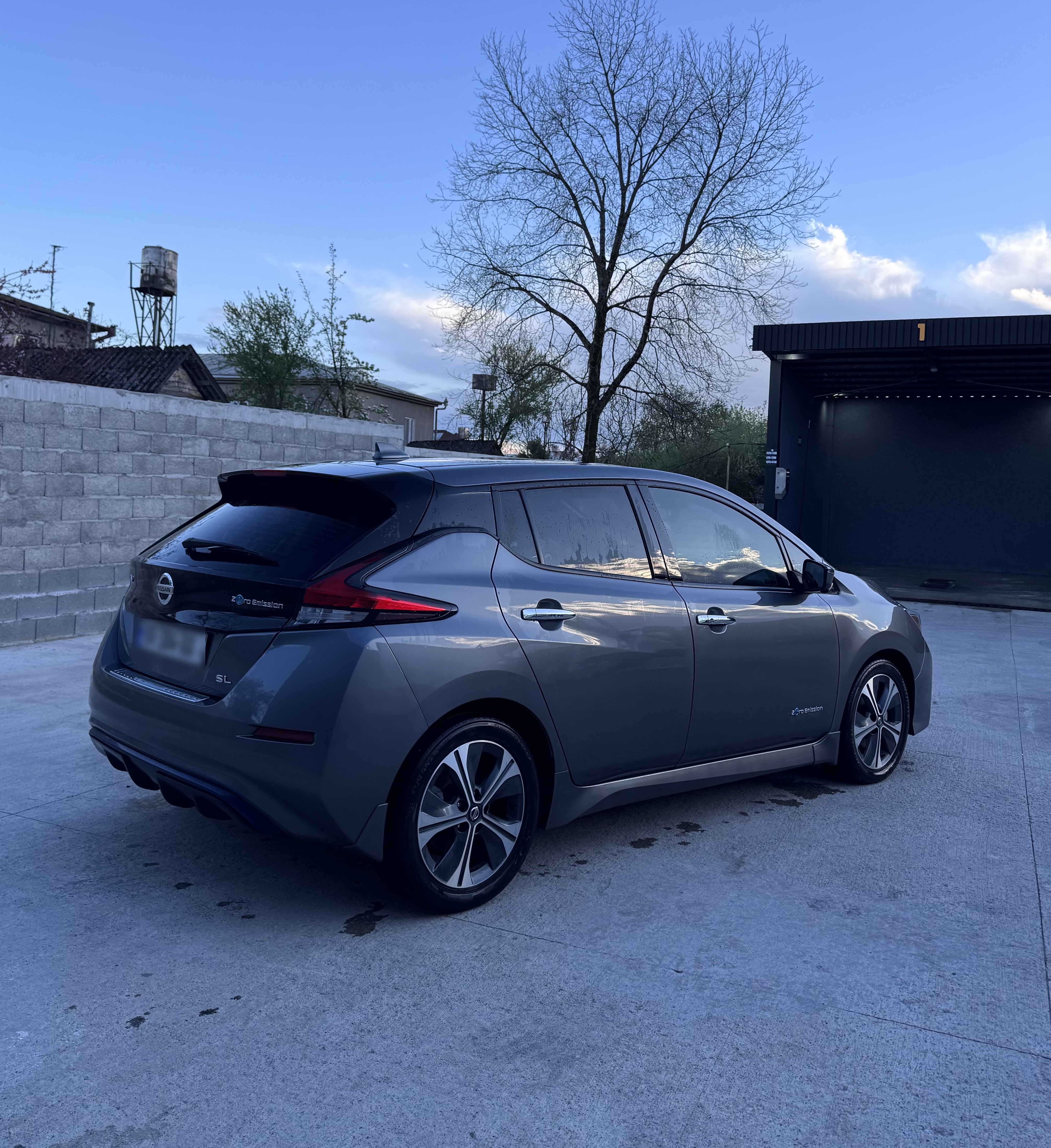 Nissan Leaf - фото 4