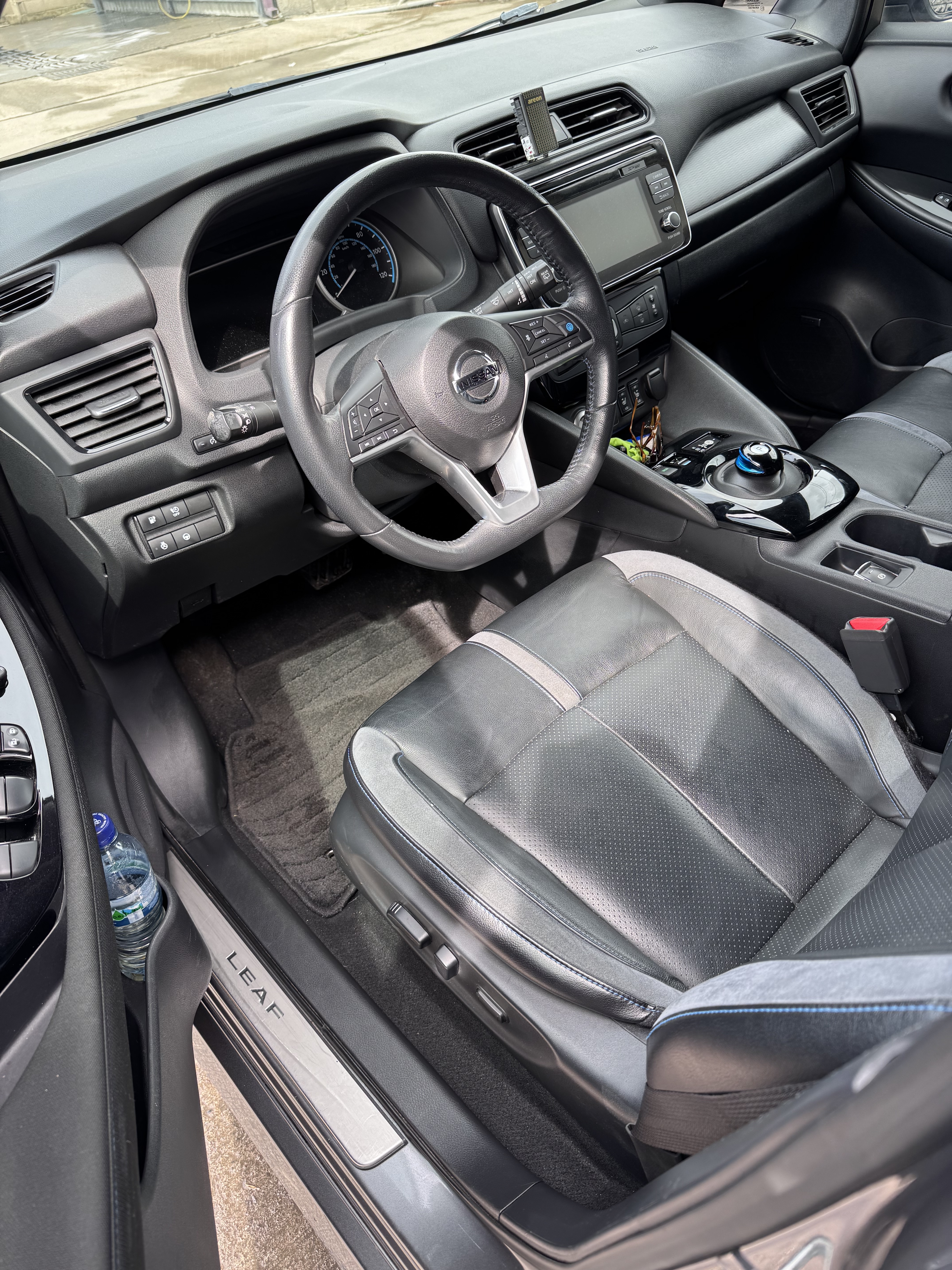 Nissan Leaf - фото 7