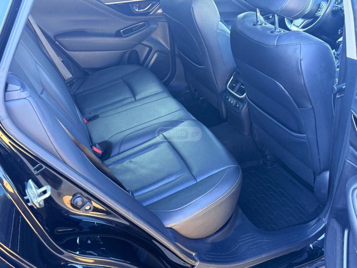 Subaru Outback - фото 11