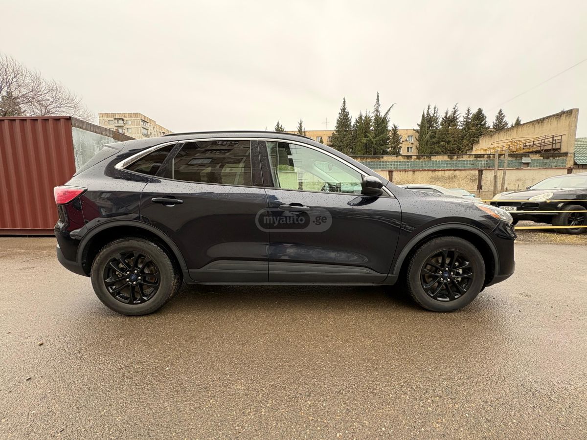 Ford Escape - фото 5