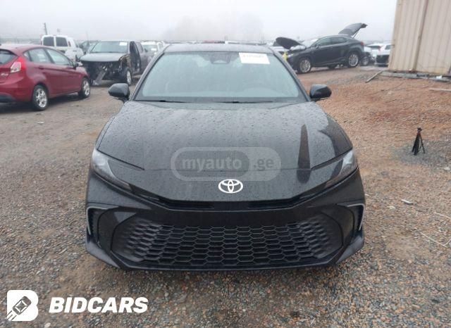 Toyota Camry - фото 10