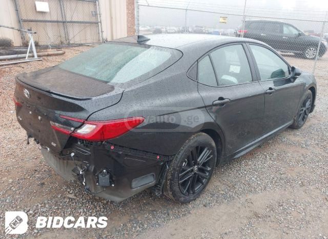 Toyota Camry - фото 4