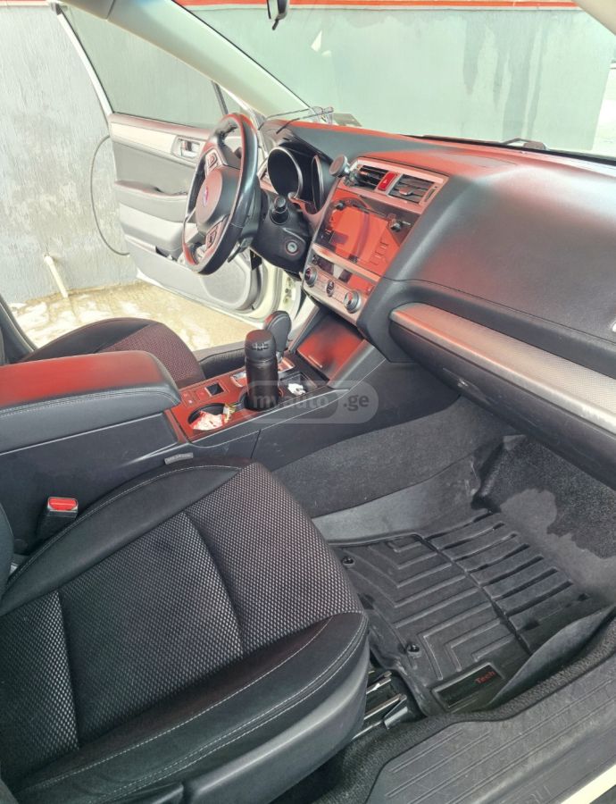 Subaru Outback - фото 7
