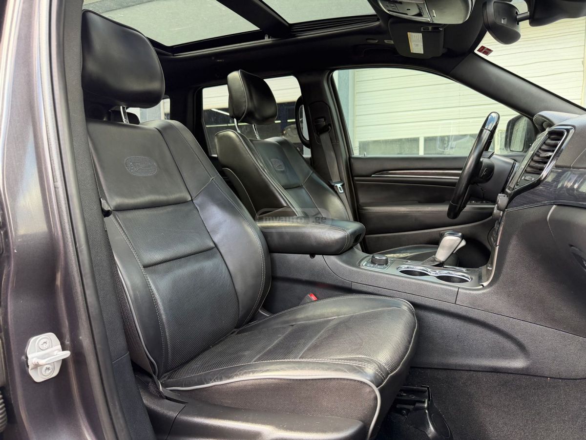 Jeep Grand Cherokee - фото 8