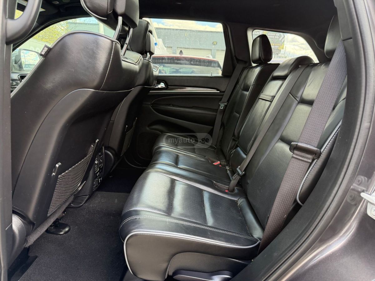 Jeep Grand Cherokee - фото 9