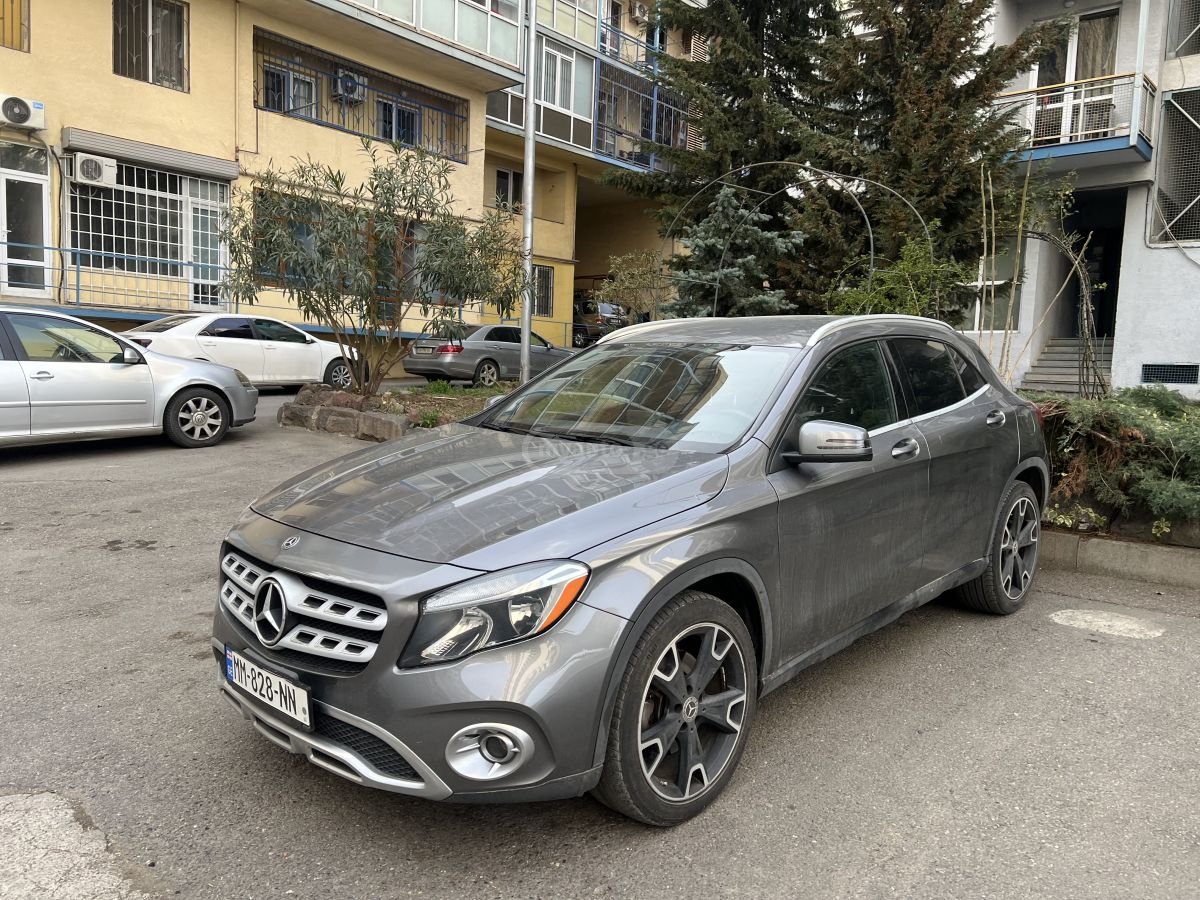 Mercedes-Benz GLA 250 - фото 2