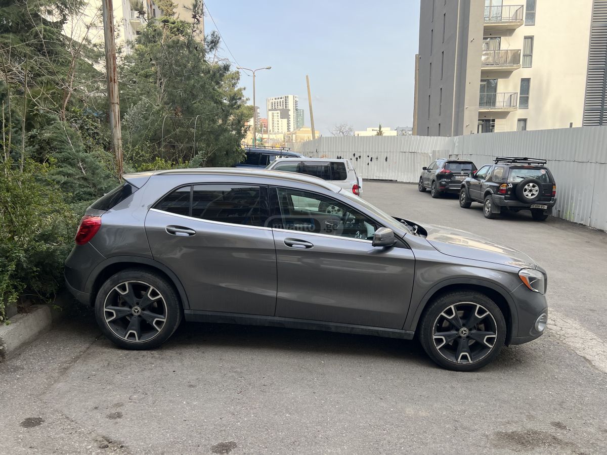 Mercedes-Benz GLA 250 - фото 4