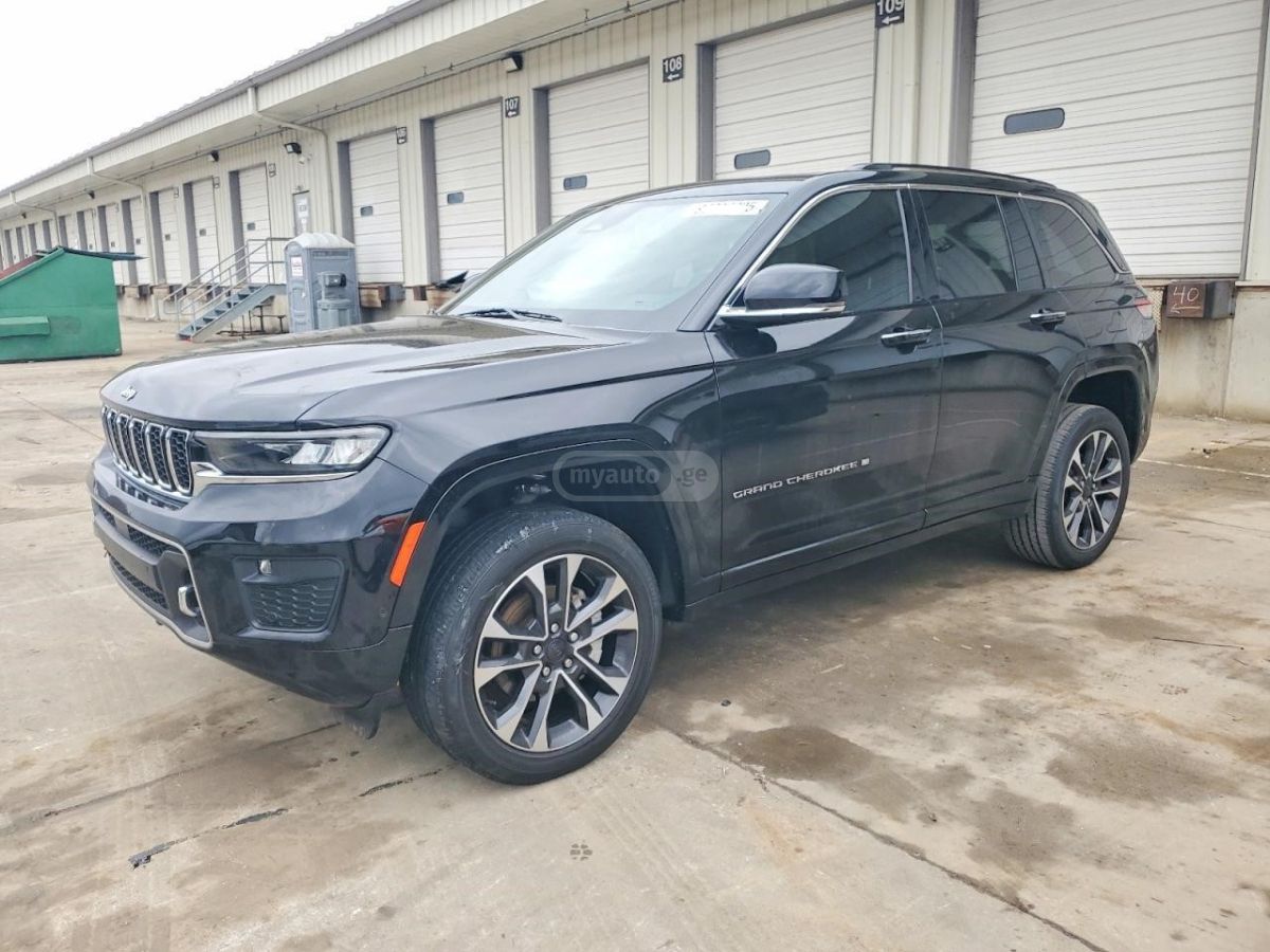 Jeep Grand Cherokee - фото 1