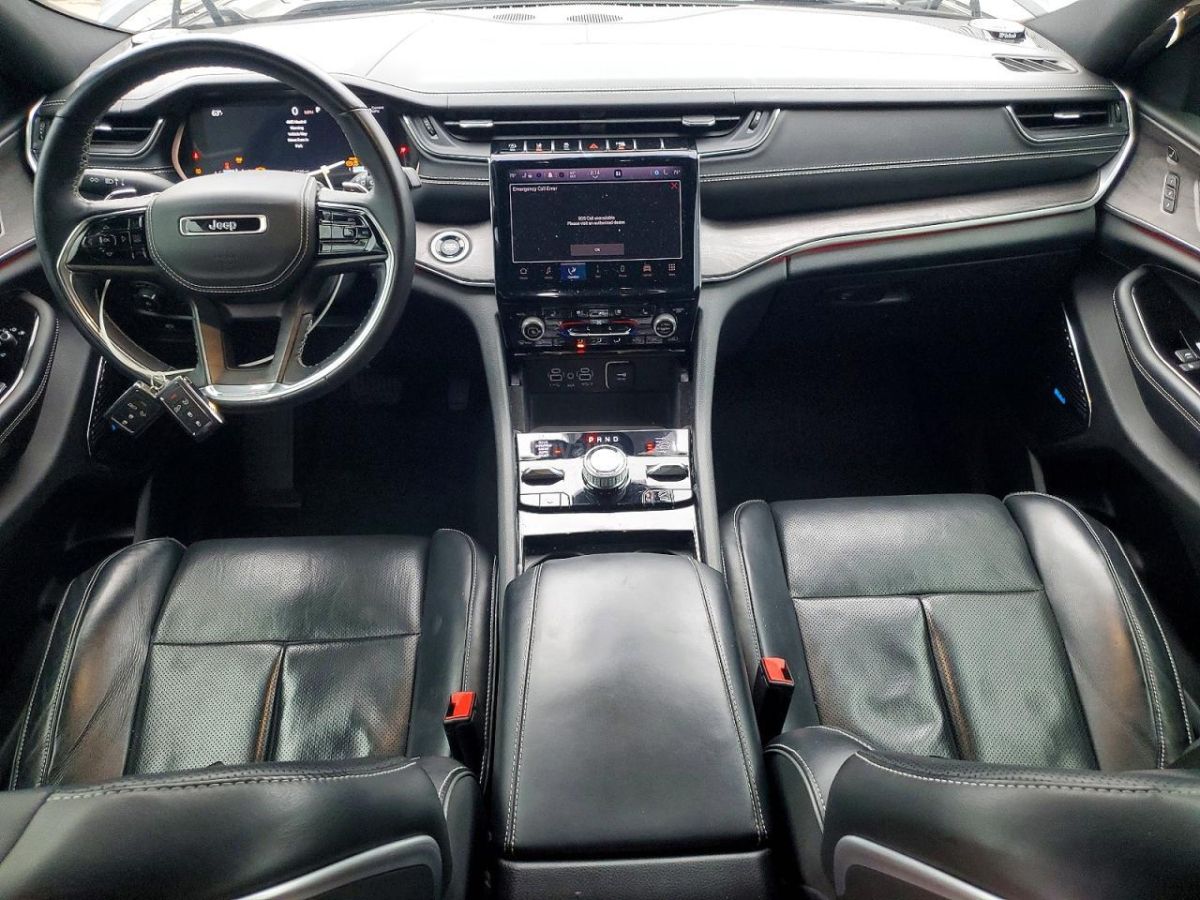 Jeep Grand Cherokee - фото 8