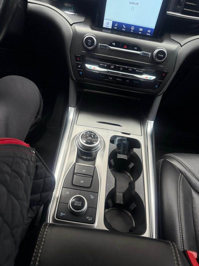 Ford Explorer - фото 11