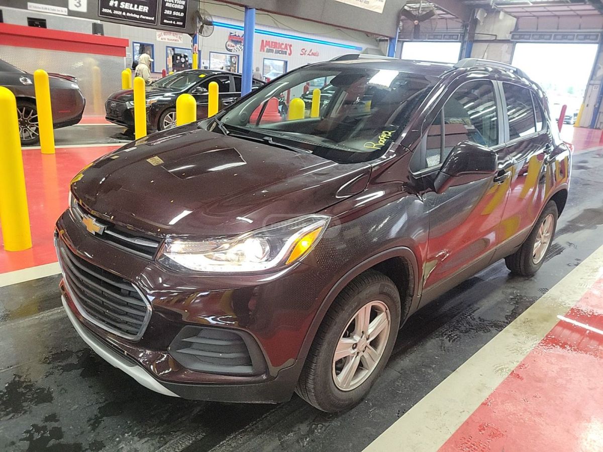 Chevrolet Trax - фото 1