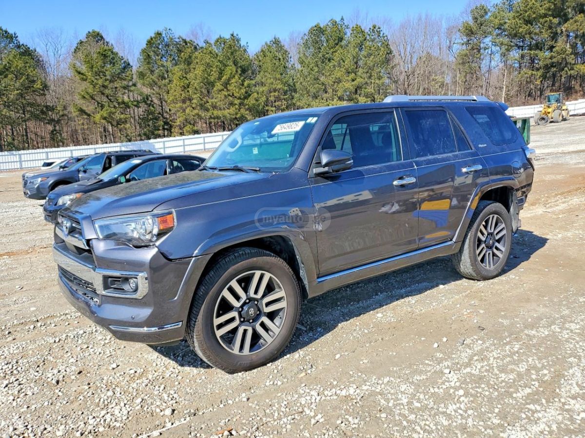 Toyota 4 Runner - фото 1