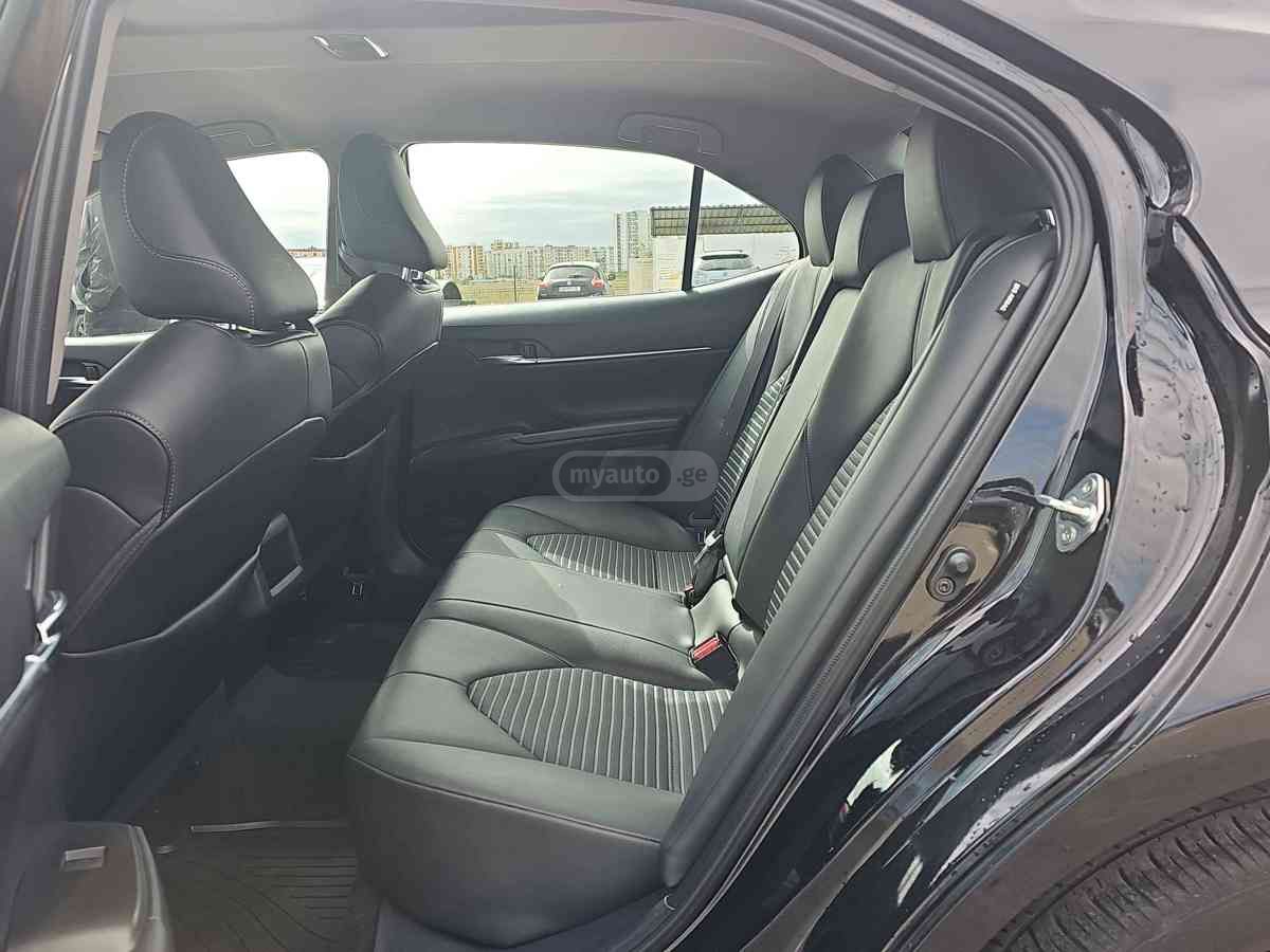 Toyota Toyota Camry — миниатюра 7