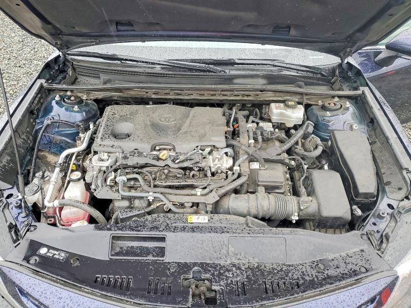 Toyota Camry - фото 12