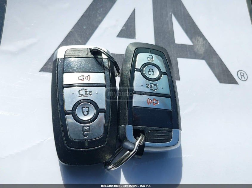 Ford Fusion - фото 11