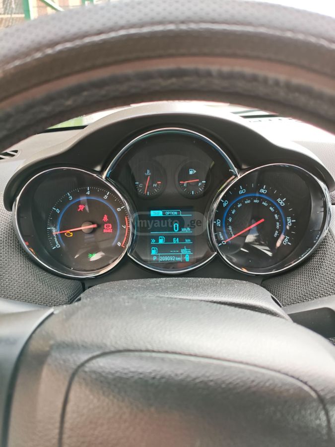 Chevrolet Cruze - фото 6