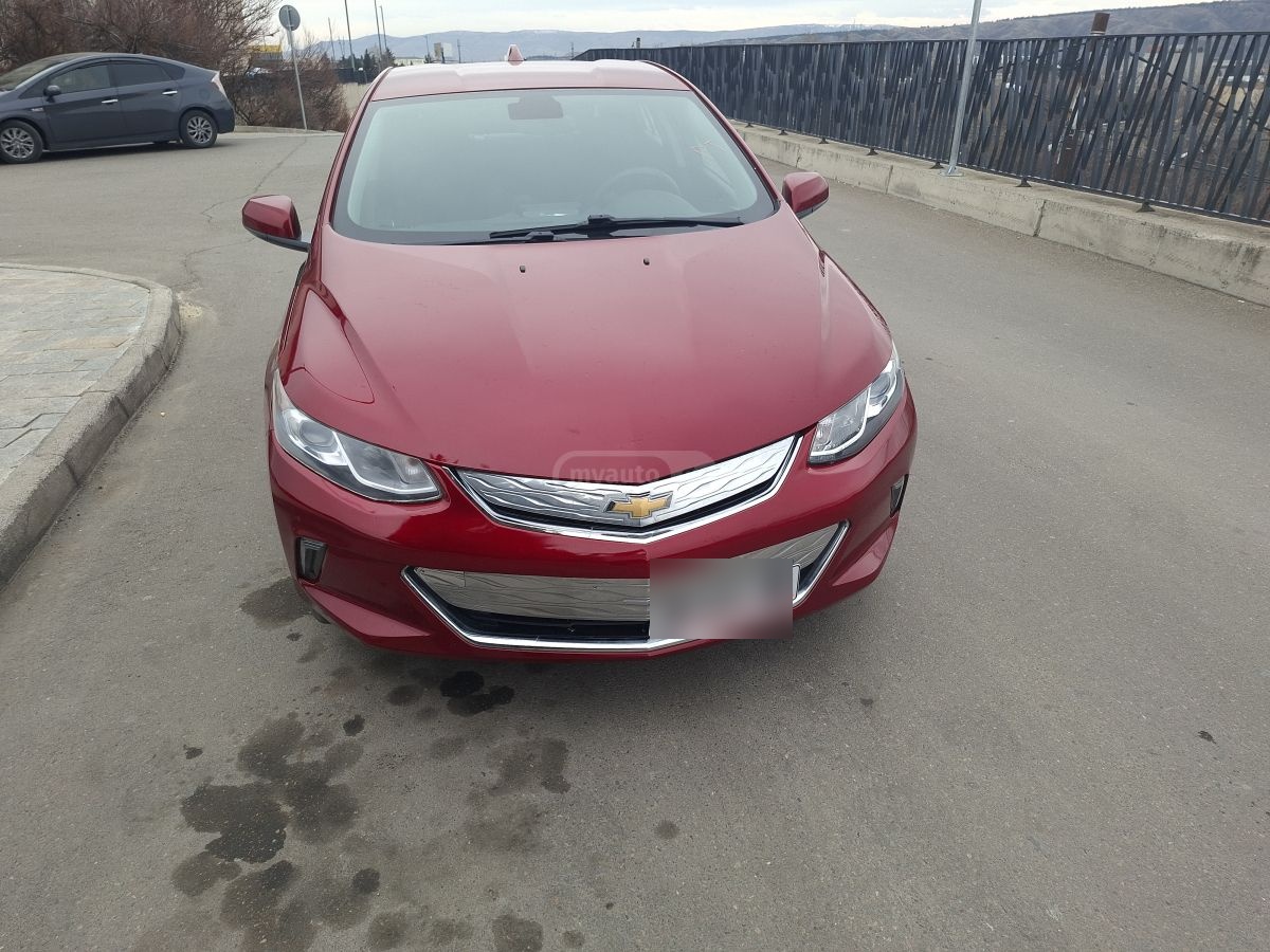 Chevrolet Volt - фото 1