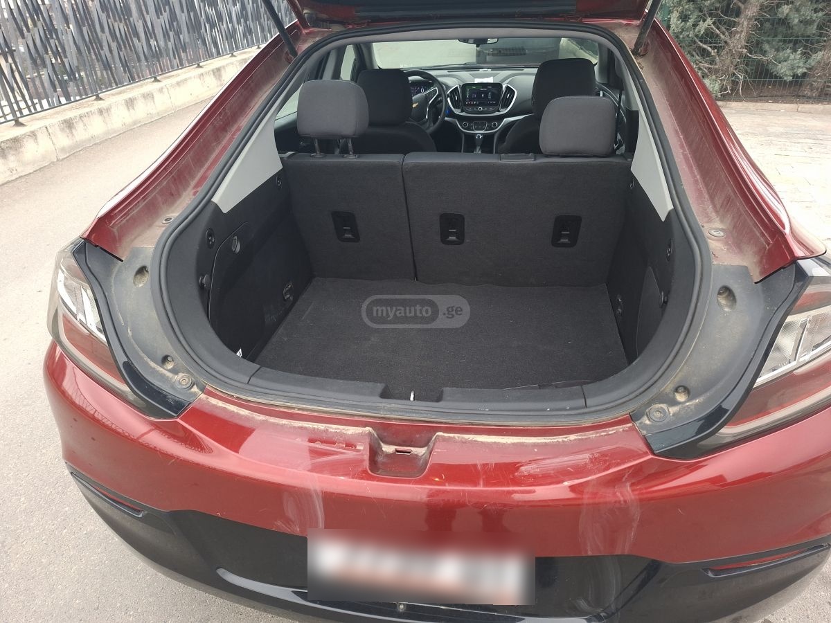 Chevrolet Volt - фото 8