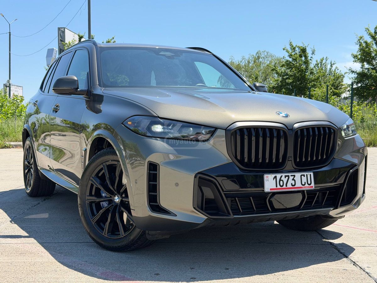 نمای دیگر BMW 2024