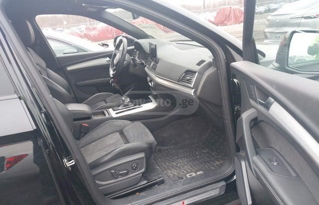 Audi Q5 - фото 5