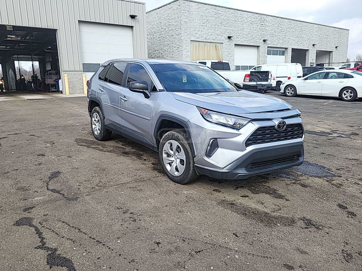 Toyota LE 4dr All-Wheel Drive Automat — миниатюра 5