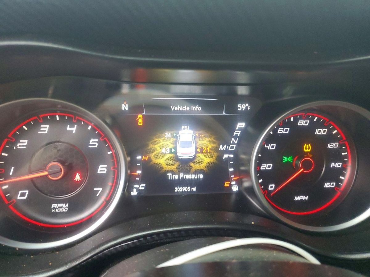 Dodge Ramcharger 2021 — миниатюра 9