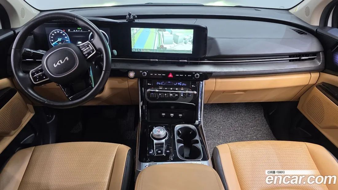 Kia Sedona 2023 — миниатюра 7
