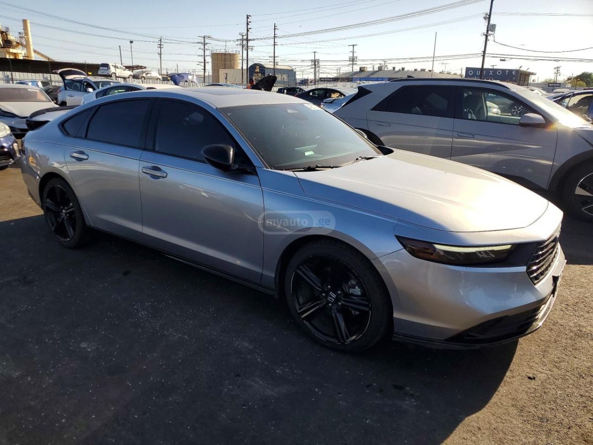 Honda Accord - фото 4