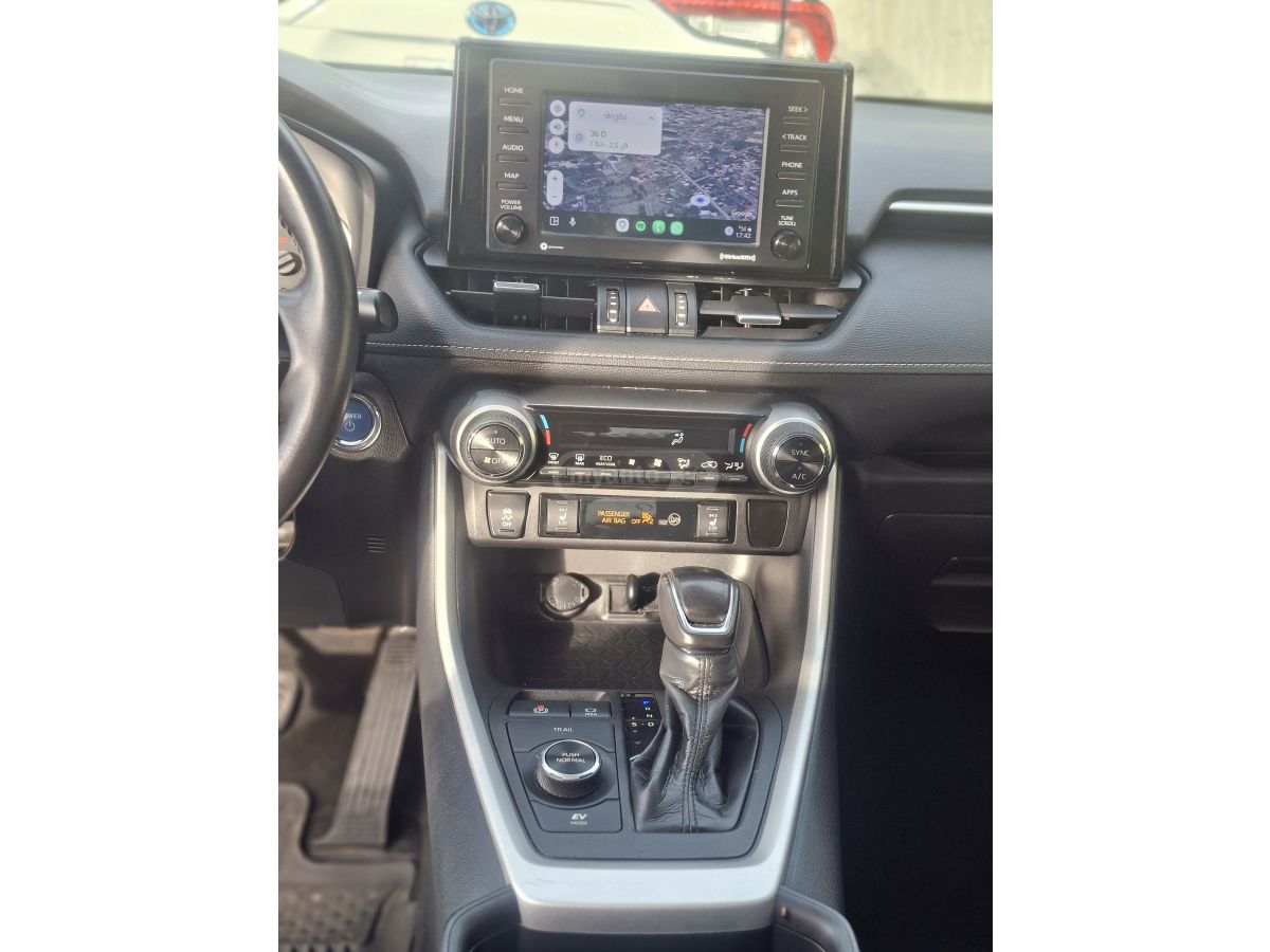 Toyota RAV 4 - фото 9