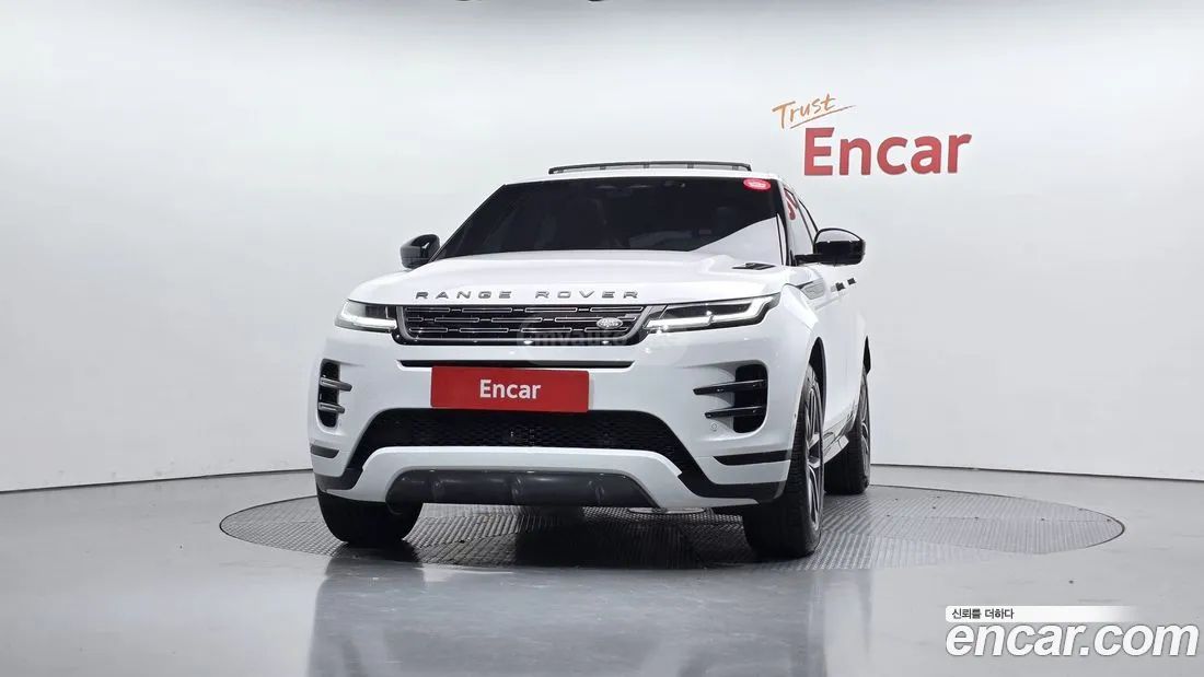 Land Rover Range Rover Evoque 2026 — миниатюра 3
