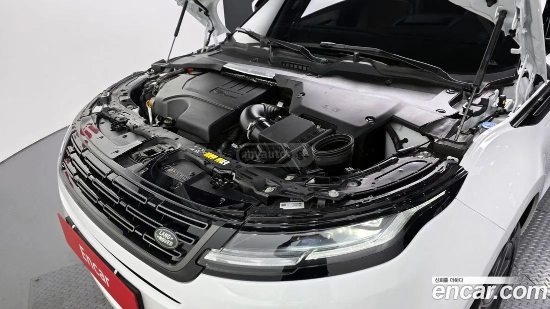 Land Rover Range Rover Evoque 2026 — миниатюра 6