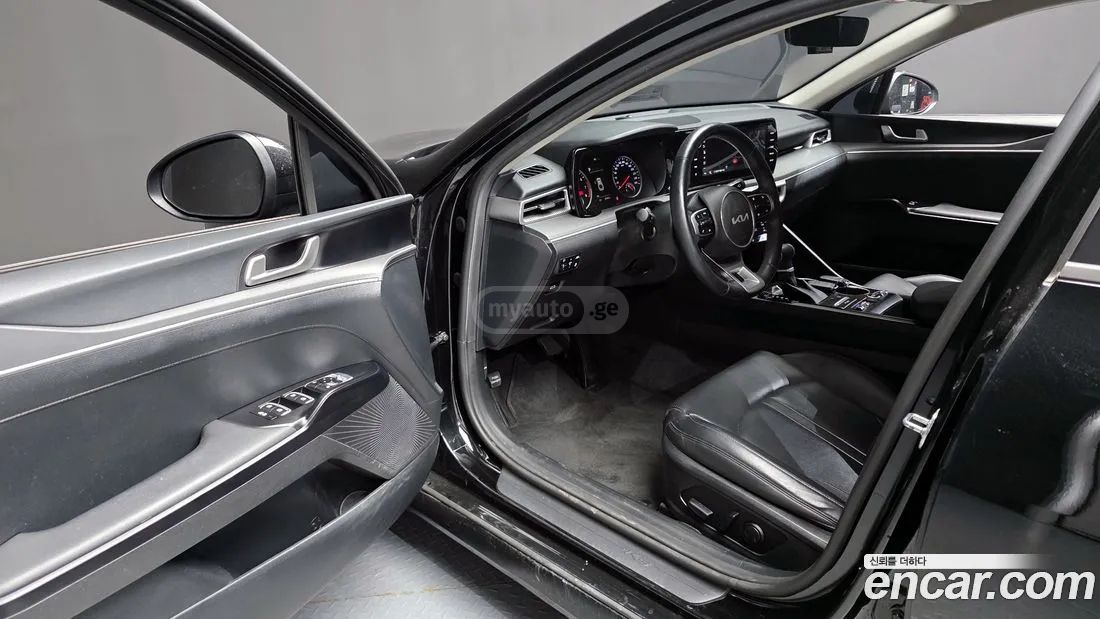 Kia Optima - фото 10