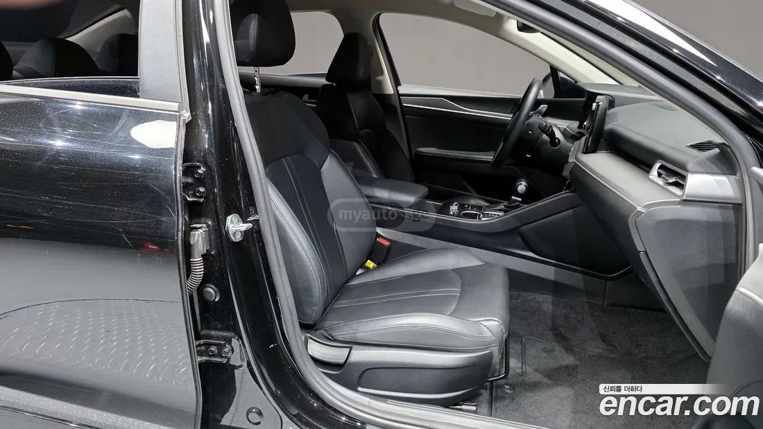 Kia Optima - фото 11