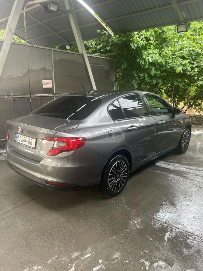 Fiat Tipo 2022 — миниатюра 8