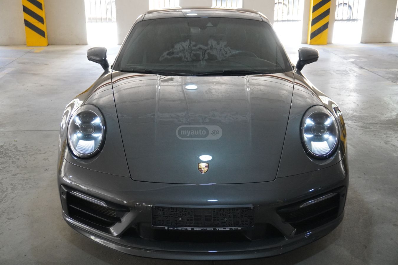 Porsche 911 - фото 1