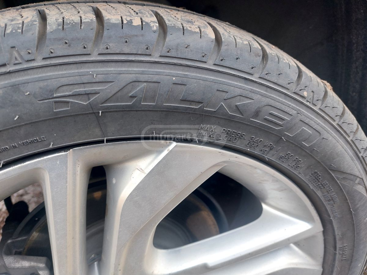 Chevrolet 1LT 4dr Wagon Automatic — миниатюра 10