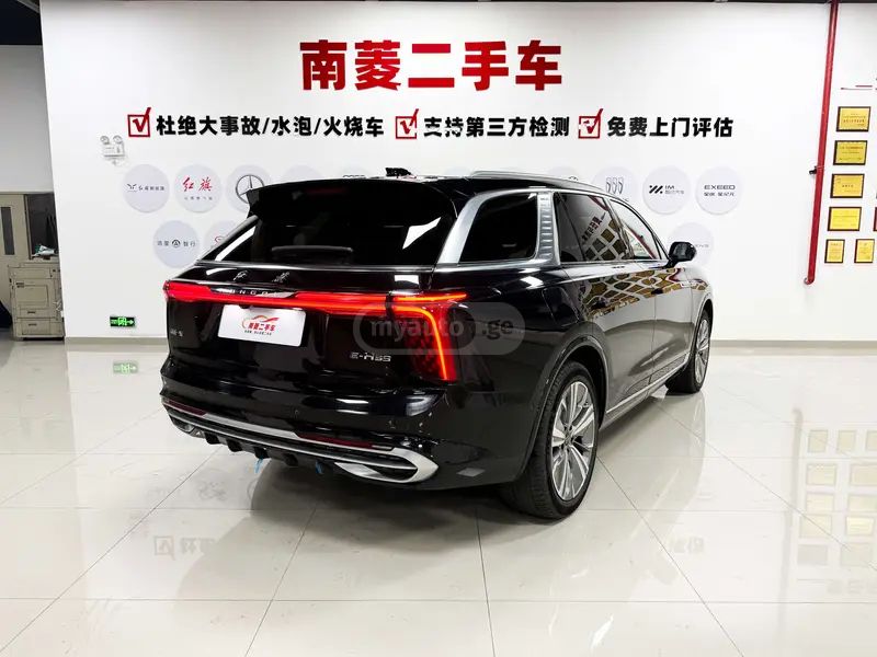 Hongqi E-HS9 - фото 6